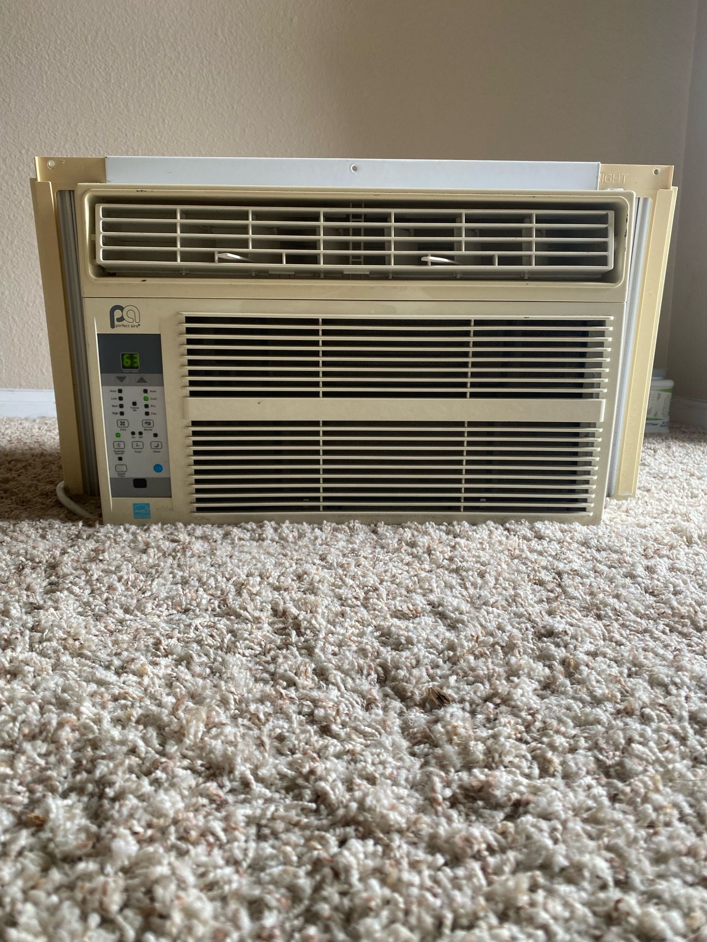 AC UNIT
