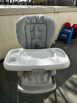 Graco made to grow 5-in -1 convertible high chair