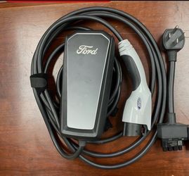 FORD EV CHARGER WITH Tesla adaptor