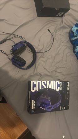 gaming headphones