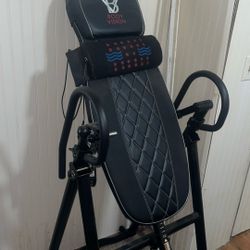 Inversion Table With Heating Pad