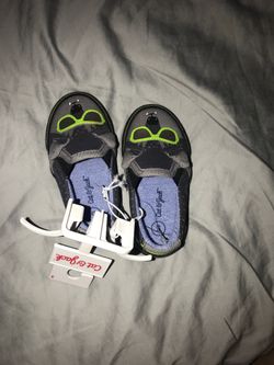 Boys shoes