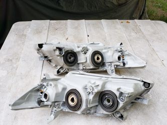 Used Toyota Camry Headlights( No Shipping)