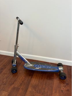Fuzion Cobalt 4-Wheel Kids Scooter – Good Condition