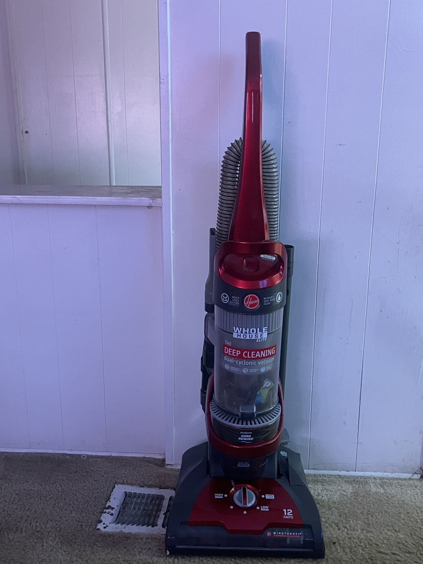Hoover Whole House Elite Rewind Bagless Vacuum