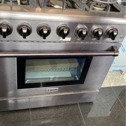 36” Black Stainless Stove