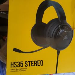 CORSAIR HS35 Gaming Headset
