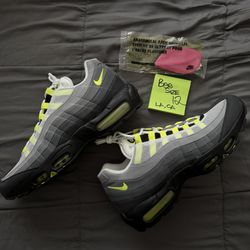 2020 Nike Air Max 95 Neon Size 12 