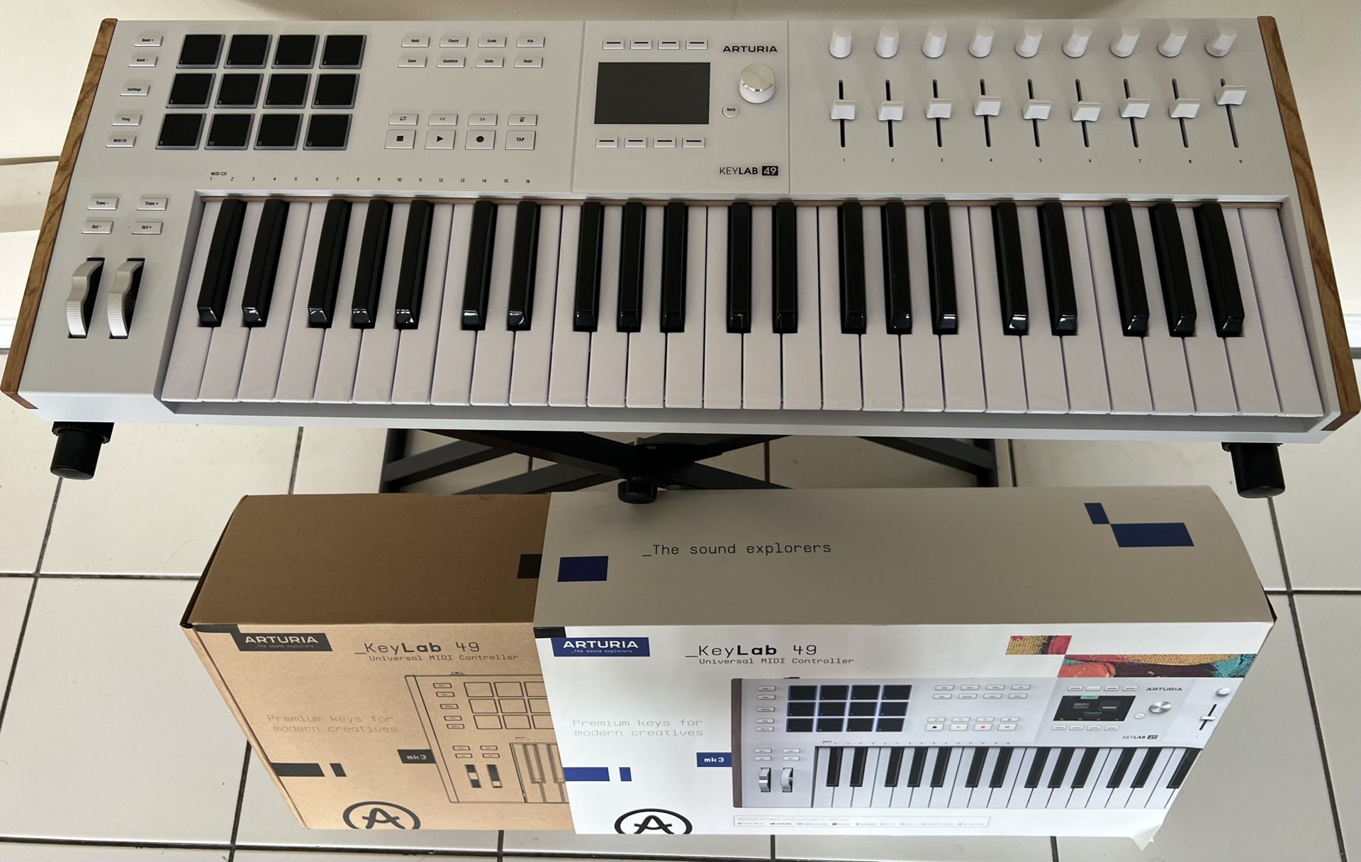 Arturia KeyLab 49 mk3 MIDI Controller | Music & Arts Arturia KeyLab 49 mk3 Pro
