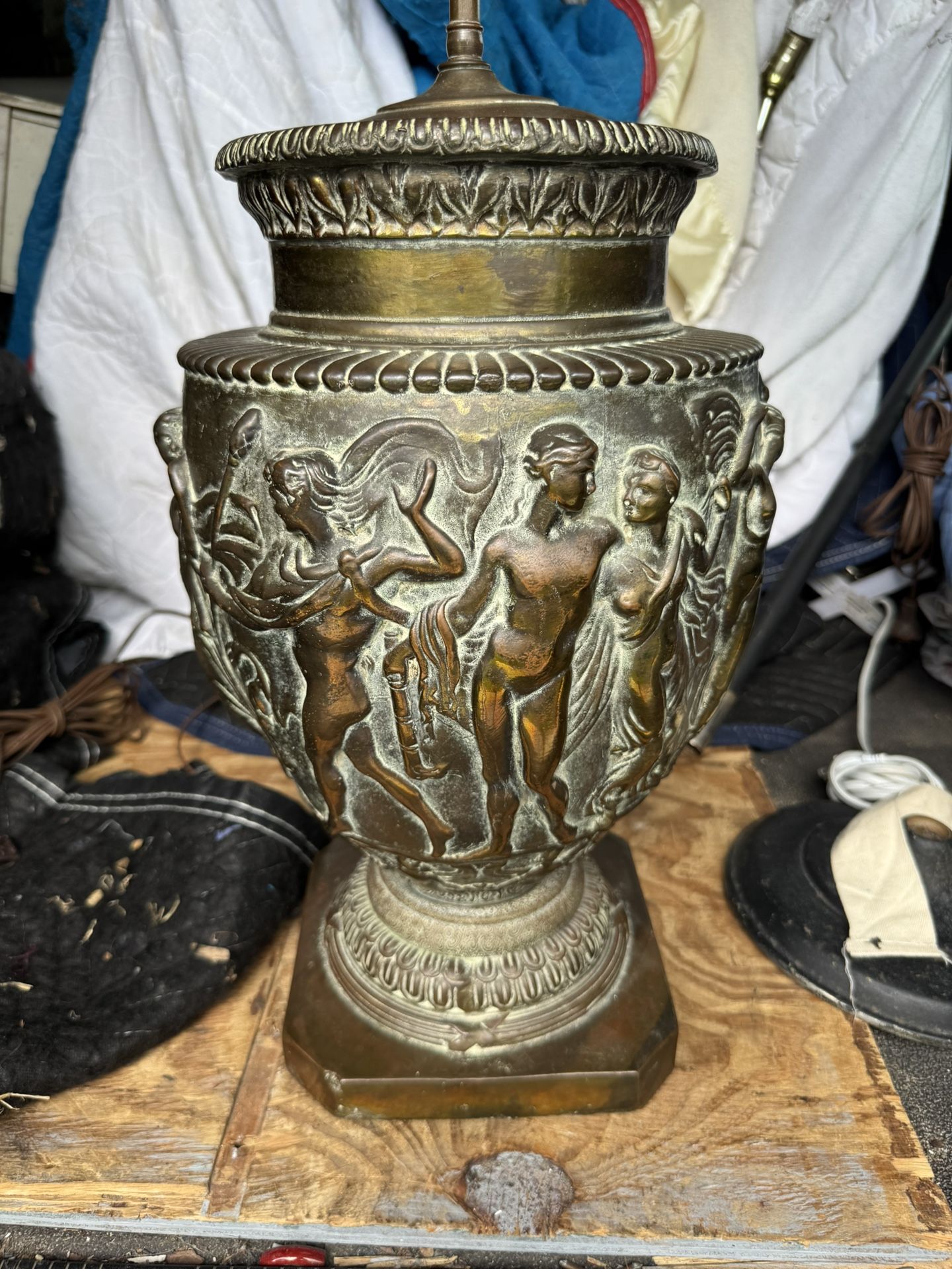 Huge Ornate Antique Heavy Roman Grecian Lamp