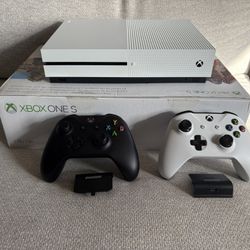 XBox 1 S 