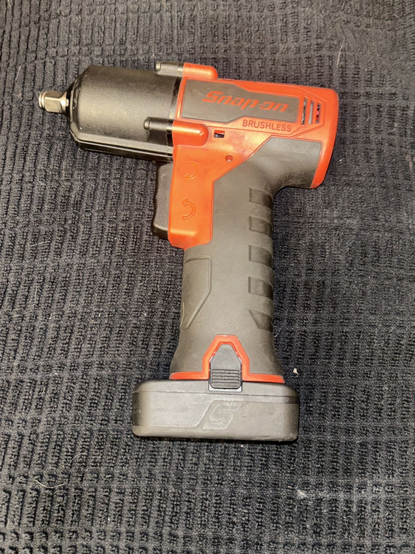 Snap-On 3/8” Electric Impact Wrench with Battery
