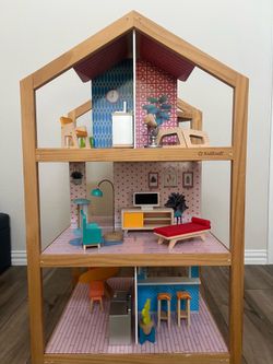 KidKraft So Stylish Mansion Dollhouse with Furniture Set