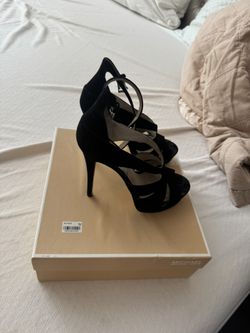 8.5 Michael Kors