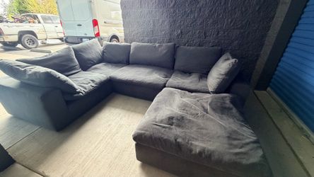 Sectional couch sofa modular (Free delivery)🚚