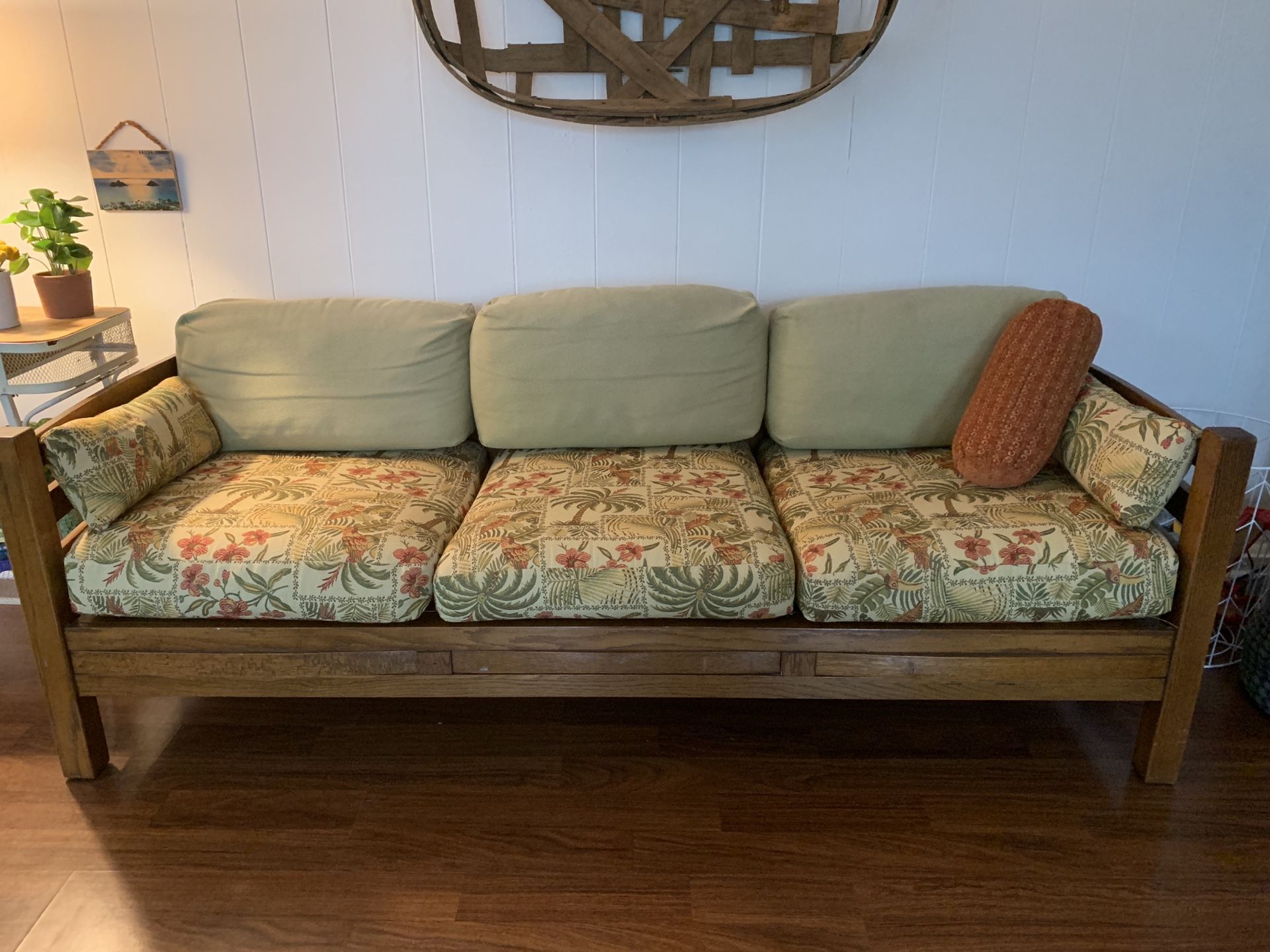 Stav Oak Jack Daniel’s #7 couch and chair