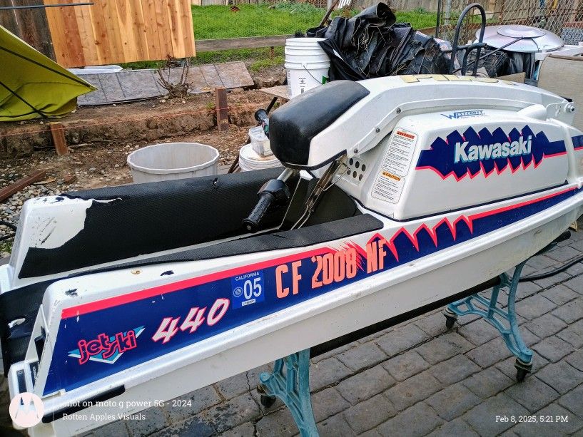 Kawasaki 440 Jet ski