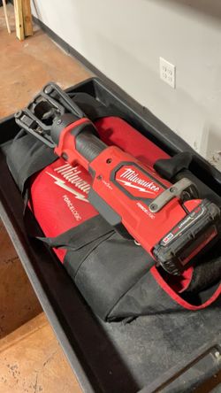 MILWAUKEE 15T CRIMPER