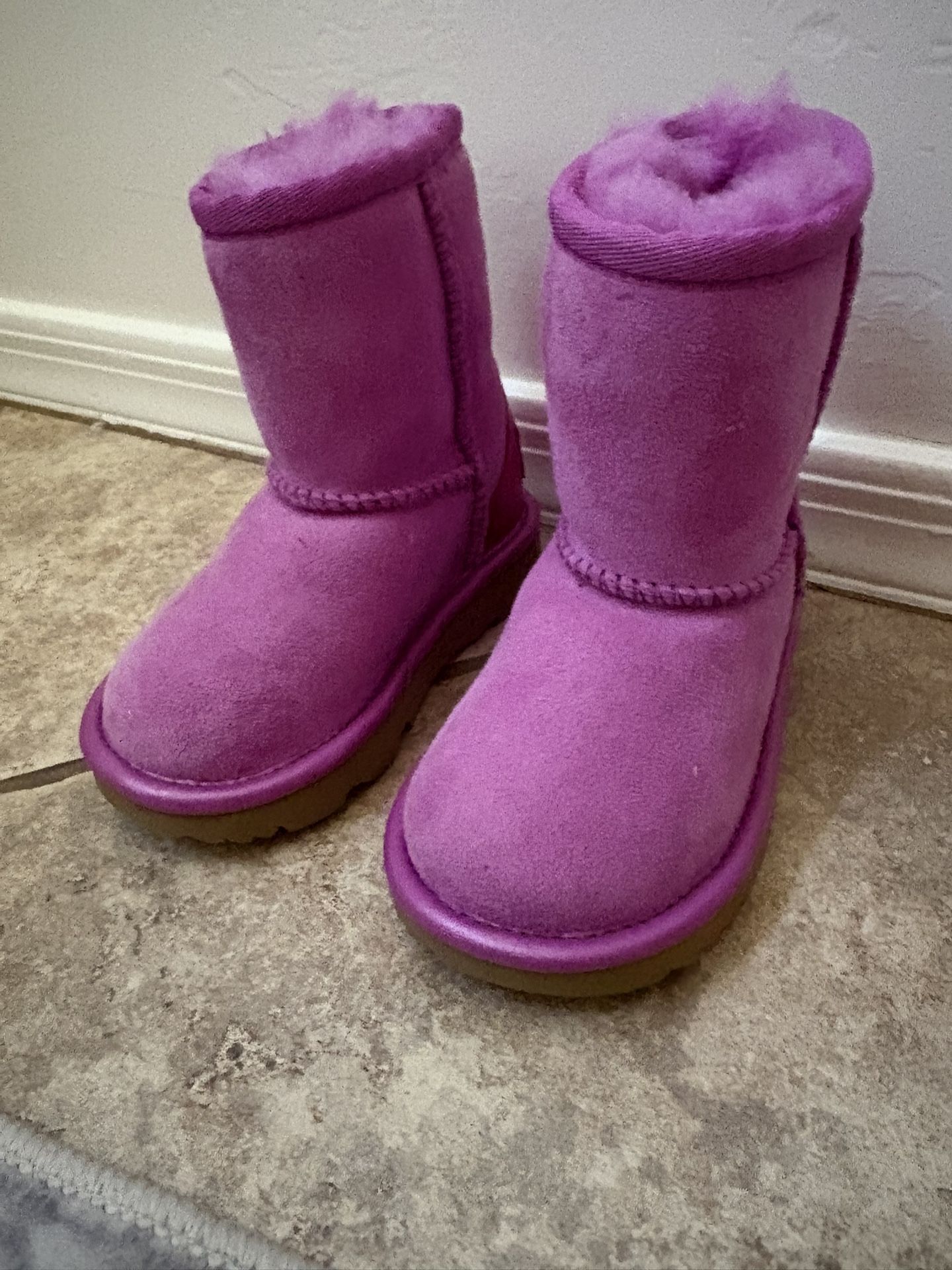 Uggs 6C