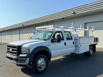 2006 Ford F450 Super Duty Crew Cab & Chassis