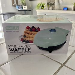 Mini Waffle Maker