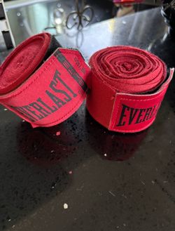 Everlast hand wraps