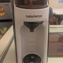 Baby Brezza Formula Mixer