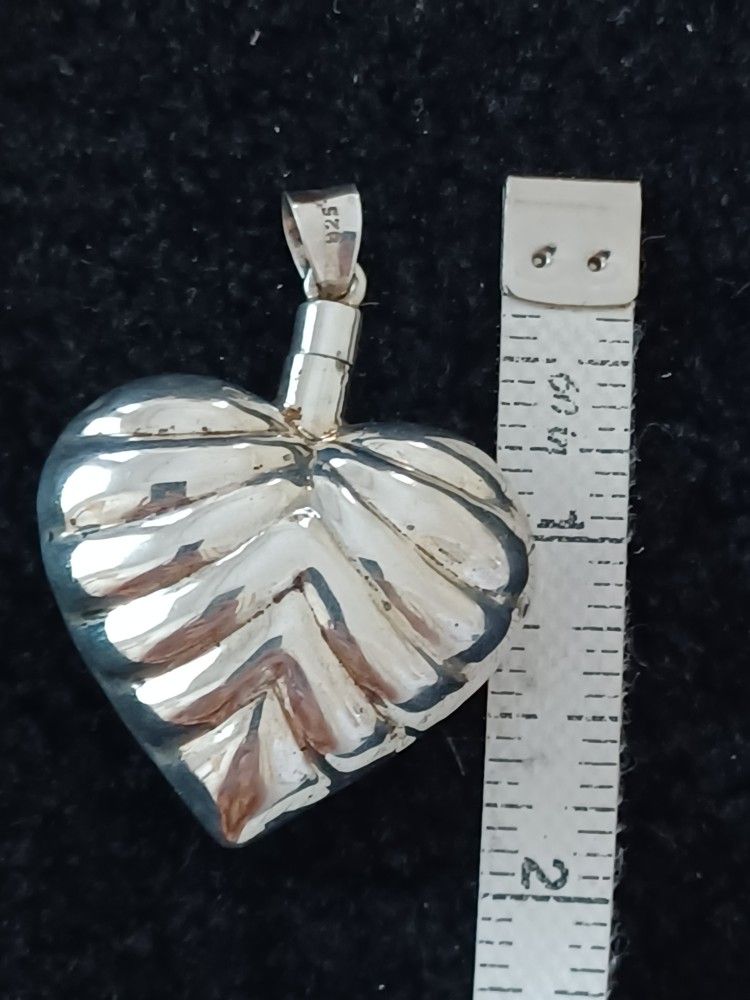 Rare Sterling Heart Perfume/ Oil Pendant