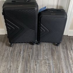 Travelhouse 3 Piece Hardshell Luggage Set Hardside Lightweight Suitcase with TSA Lock Spinner Wheels 20in24in(black)