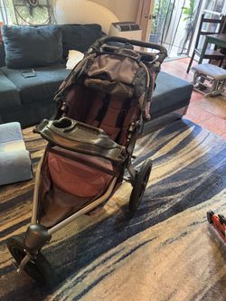 BOB Jogging Stroller Revolution SE