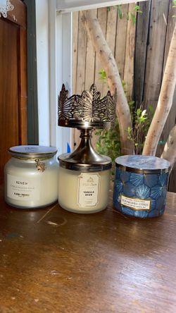 Bath & Body works candles