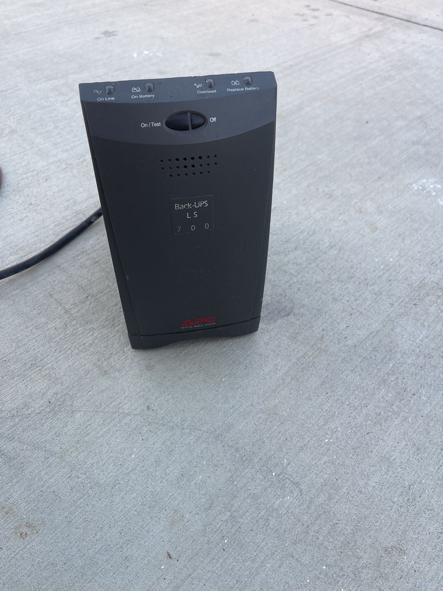 Schneider Electric Apc BP700UC
