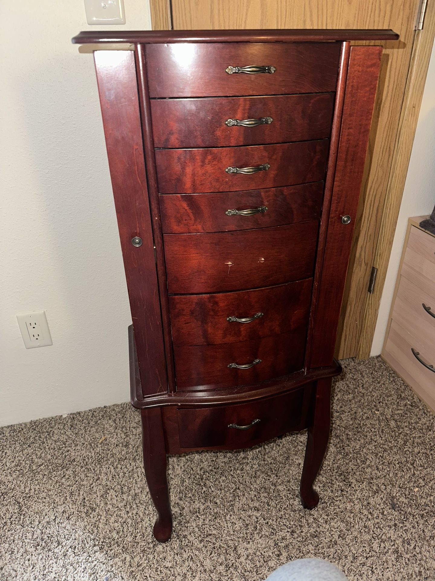 Standing Jewelry Armoire/case