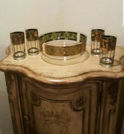 green and gold beautiful fruit bowl and 4 glasses