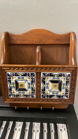Talavera wooden wall organizer