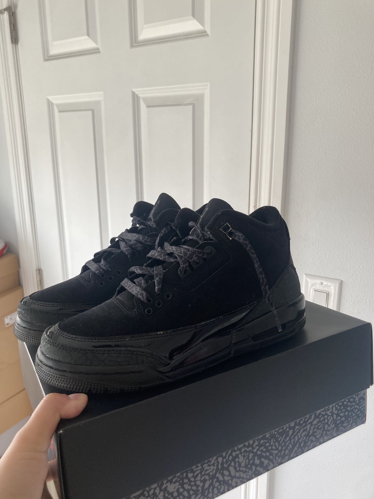 Jordan 3 Black Cat 7y Worn Once
