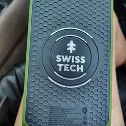 Portable Battery Charger /flashlight