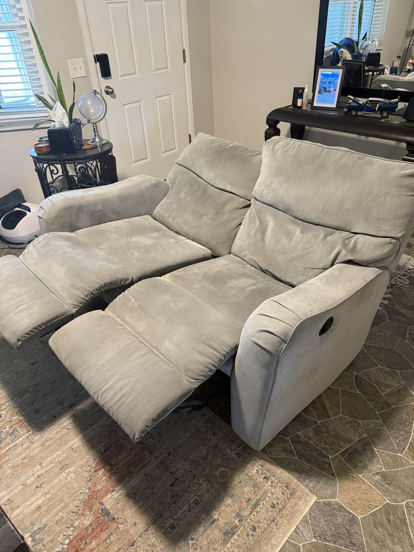 Reclining Love Couch