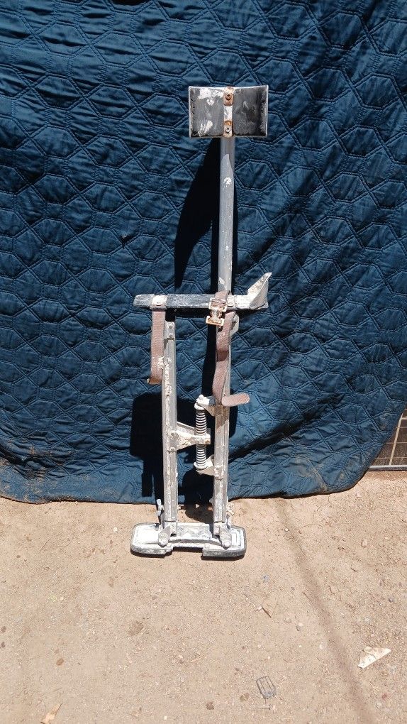 Stilt