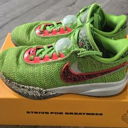 Big Kid Nike LeBron 20 Stocking Stuffer Shoes