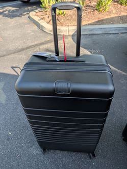 Beis Large check in luggage brand new with tag