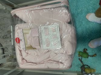 King Lite Pink Comforter Set Wit Sheets & Pillows