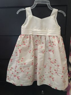 Girls dress