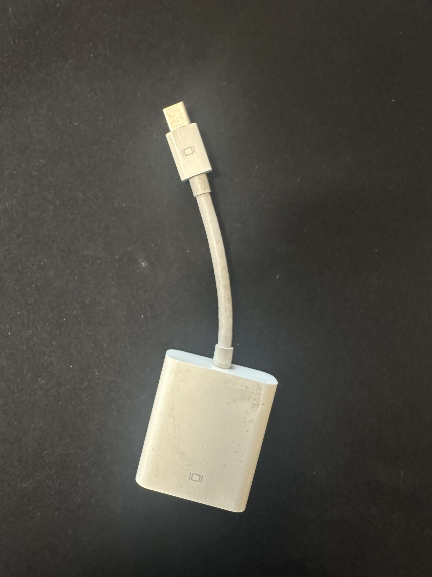 Genuine Apple MiniDisplayPort to VGA adapter 