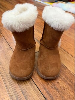Toddler size 8 boots