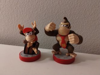 LOT Donkey & Diddy Kong Amiibo 2 Super Mario 3DS Switch Wii U Nintendo Red Base