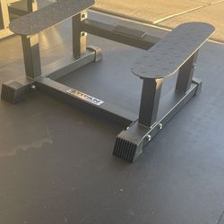 TITAN T-Bar Row Platform