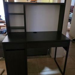 IKEA Micke Desk With Hutch 