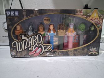 The Wizard of Oz  70th Anniversary  PEZ  Collector's  Series gift set. New.