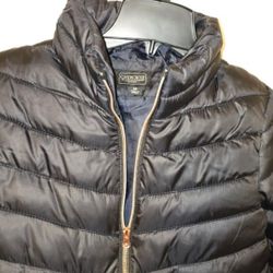 Beautiful Women's Puffer Jacket - Medium
